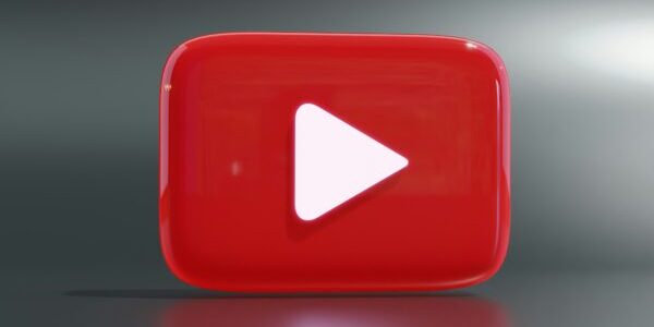 youtubeで自分のコメント確認する方法！履歴は他人のでも見れる？